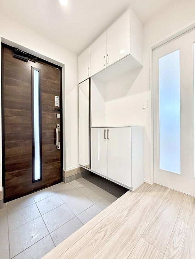 ■ ここから始まる一日、すっきり整った玄関