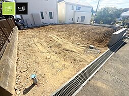 東急田園都市線「宮前平」駅 バス乗車19分、西ヶ崎橋バス停下車 徒歩2分