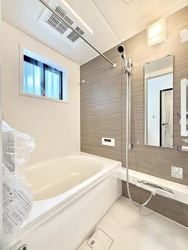 【浴室】■家族みんなが気持ちよく使える設計です