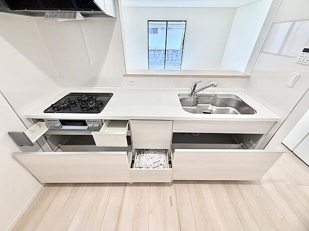 【キッチン】■アイデア広がる、クリエイティブな料理空間