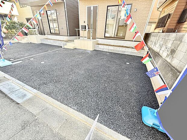 【駐車場】■カースペース有