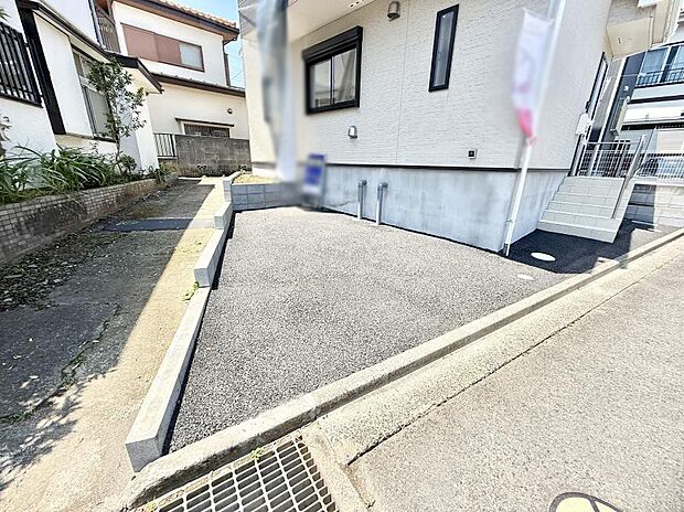 【駐車場】■自宅にカースペースがあると助かります