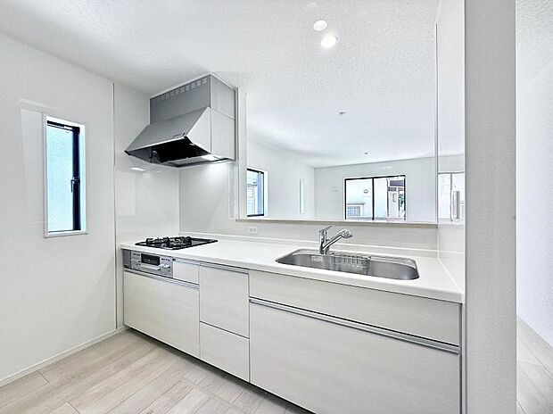 【ダイニングキッチン】■作る楽しみと食べる幸せを届けるキッチン