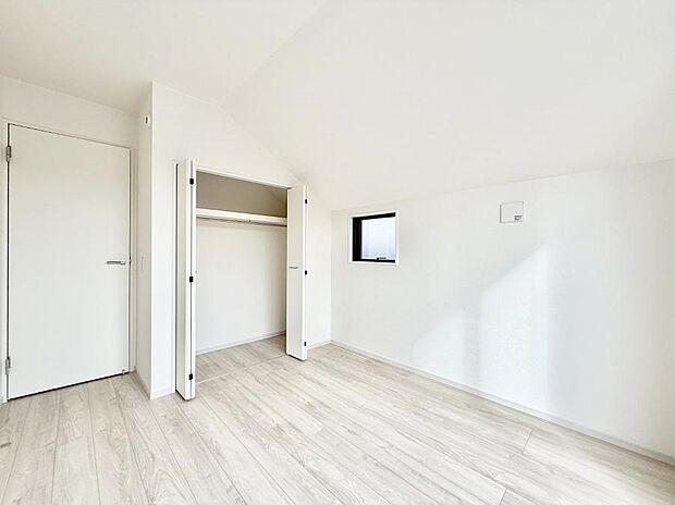 【子供部屋】■仕事や勉強のスペースに使うことで、集中しやすく静かな環境が整います