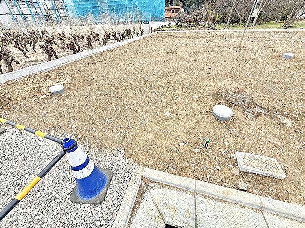 【現地外観写真】■新しい暮らしが始まる場所で、家族の絆を深める