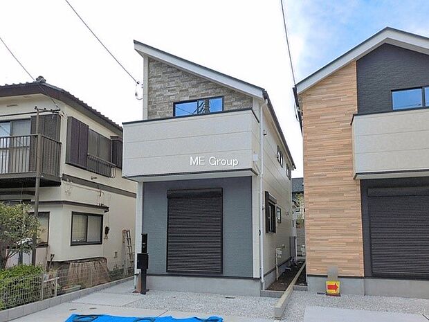 【現地外観写真】1号棟 ■暮らしを豊かにする充実した仕様設備で快適に