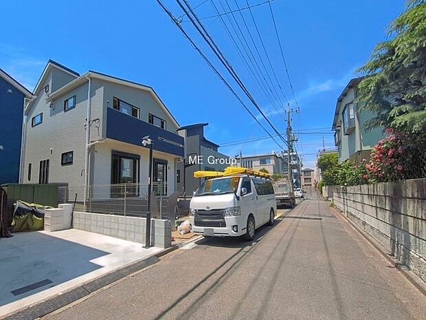 【前面道路含む現地写真】■新しい住まい、街の新しい風景