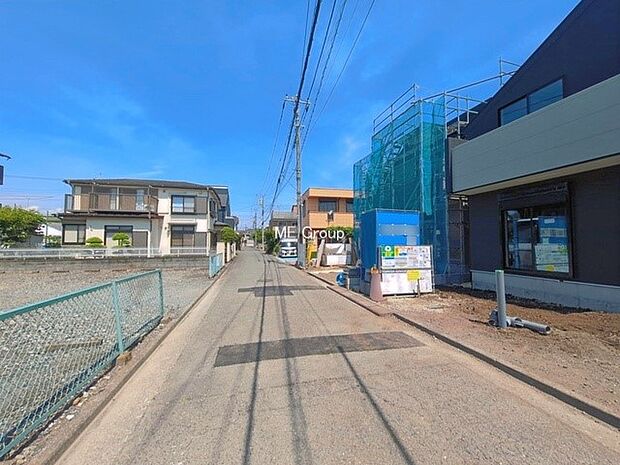 【前面道路含む現地写真】■新しい住まい、街の新しい風景