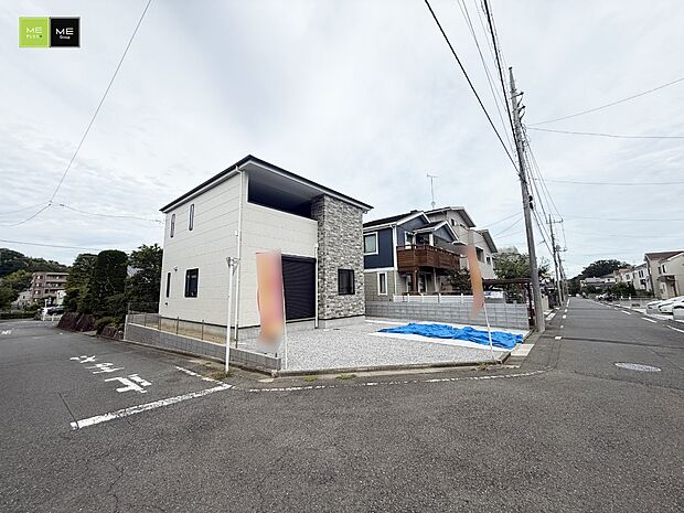 【前面道路含む現地写真】■この道を歩けば、毎日が少し特別になる