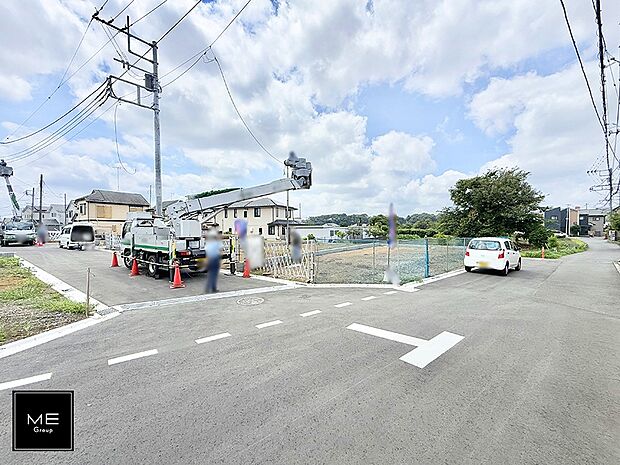 【前面道路含む現地写真】■新しい住まい、街の新しい風景