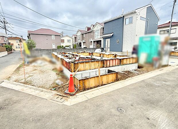 【現地外観写真】1号棟 ■新しい暮らしが始まる場所で、家族の絆を深める