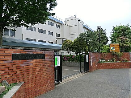 日野市立大坂上中学校 1000m(13分)