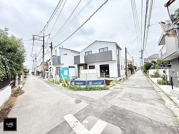 【前面道路含む現地写真】■この道を歩けば、毎日が少し特別になる