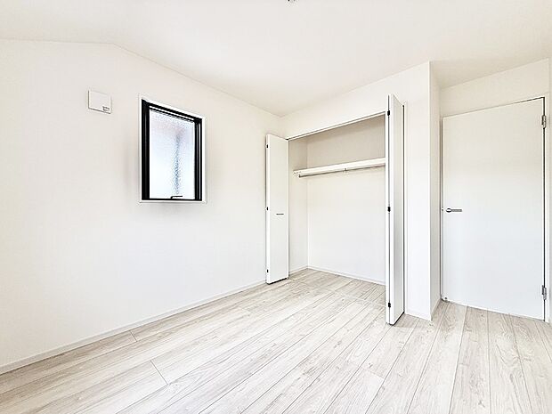 【子供部屋】1号棟 ■仕事や勉強のスペースに使うことで、集中しやすく静かな環境が整います