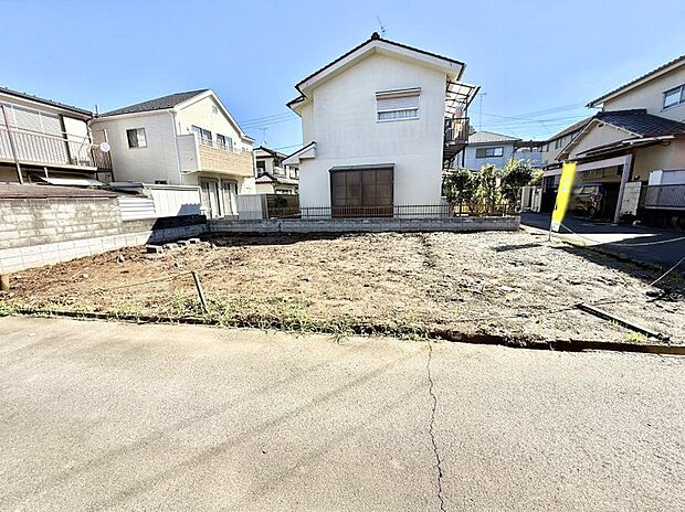 【現地外観写真】1号棟 ■暮らしを豊かにする充実した仕様設備で快適に
