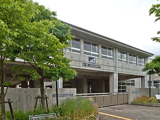 八王子市立みなみ野中学校(約450m・徒歩6分)