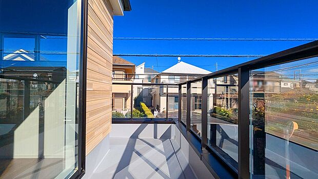 周辺は落ち着きがある閑静な住宅街！