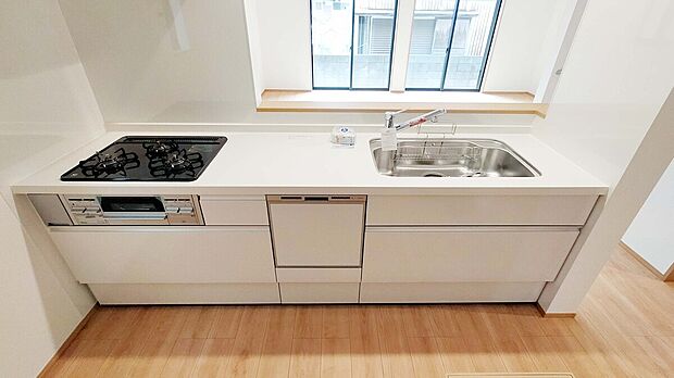 【キッチン】お手入れらくらくシステムキッチン!