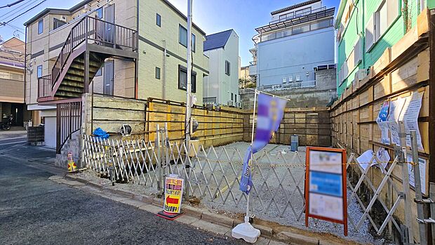 【現地（2026年1月撮影）】東京メトロ丸ノ内線『新中野』駅徒歩10分も利用可能！複数路線利用可能で都心へマルチアクセス！
