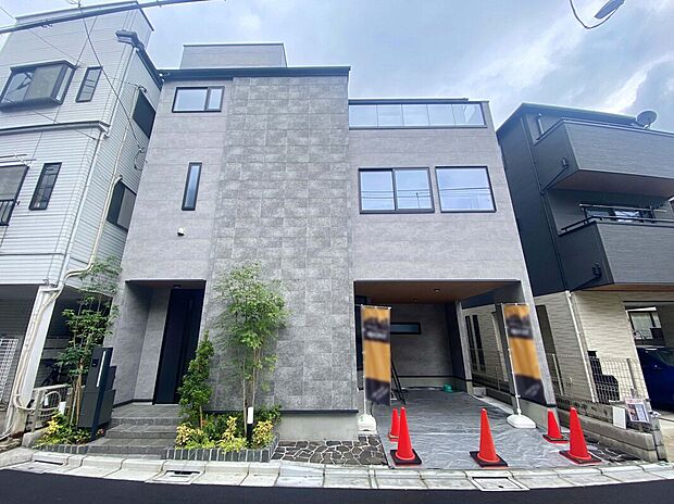 【外観】設備仕様が充実の新築分譲住宅!