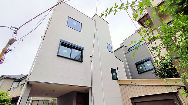 【外観】設備仕様が充実の新築分譲住宅!