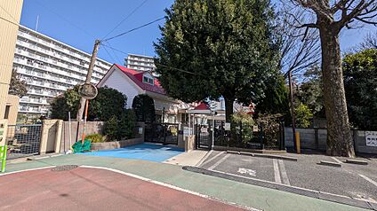 芦花幼稚園 800ｍ