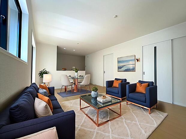 １号棟
（現況の物件写真に、CG による画像処理を行っています。家具、家電、照明器具、小物、カーテン、その他のイメージはCG です。）