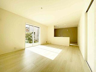 飯田グループホールディングス　津島市越津町　全３邸 その他