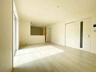 飯田グループホールディングス　津島市越津町　全３邸 その他