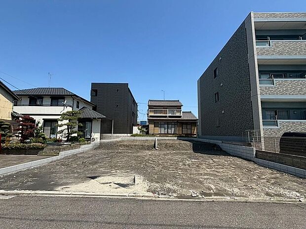 全２棟☆住宅の構造や設備仕様・完成イメージなどのご質問はいつでもお気軽にお問い合わせ下さいませ☆資料もお送りいたします♪