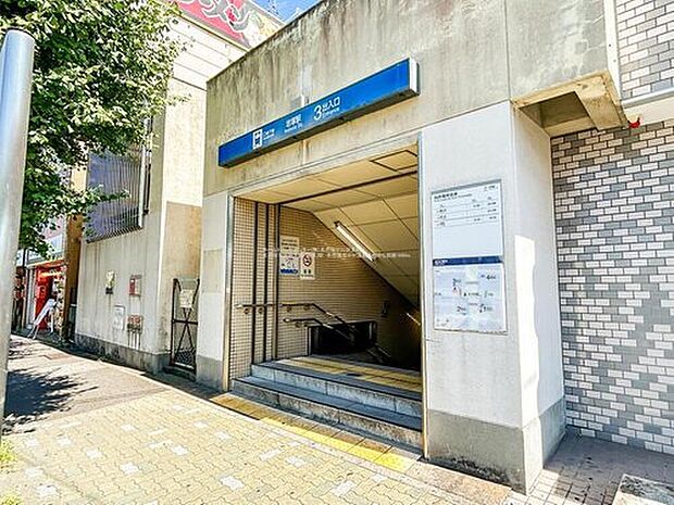 名古屋市営東山線「岩塚」駅まで徒歩3分♪


