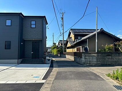 前面道路含む現地写真