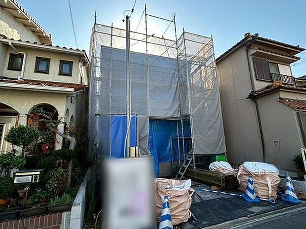 【現地外観写真】全１邸☆
建築中のためモデルハウスで構造説明会を開催しております☆設備や構造などご説明いたします！