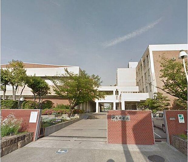 名古屋市立一色中学校（約1,601m）