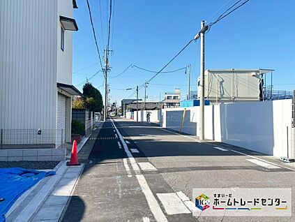 前面道路含む現地写真