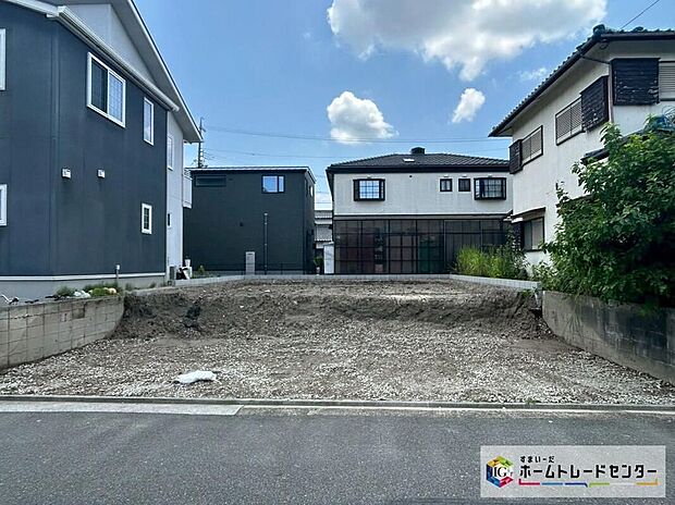 【現地外観写真】当日のご見学予約も承ります。同じものは2つとない「夢のマイホーム」との出会いが待っているかもしれません♪お気軽にお問い合わせ下さい☆