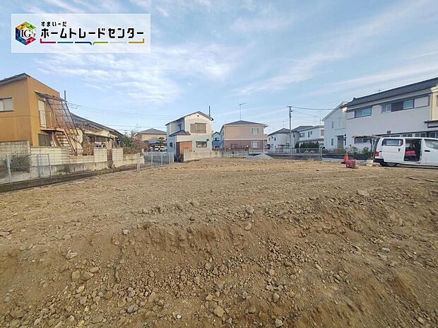 ご予約をいただければ、平日や夜間でもご案内は可能です。お仕事の形態が多様化しておりますので、決まったお時間では中々身動きが取れないお客様も多いかと思います。お気軽にお申し出ください。