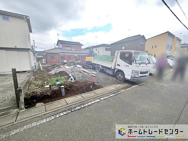 土日だけでなく平日のご見学予約もお待ちしております。お仕事などのご予定に合わせたご都合を教えてください!ご希望に合わせたご紹介をさせていただきます!お気軽にお問い合わせください。