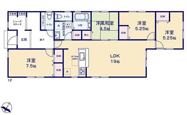 【4LDK】人気の平屋の間取りです☆
LDK19帖☆勾配天井になっており、開放感あふれるリビングです♪
玄関にはシューズインクローゼットも完備♪
お客様を迎える玄関をいつもスッキリさせられます!