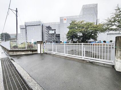 熊谷市立荒川中学校 750m(徒歩10分)