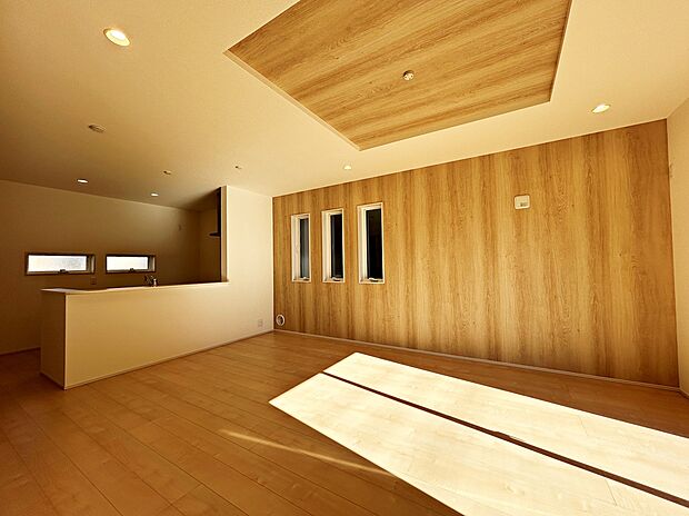 【リビング】７号棟　リビングです。