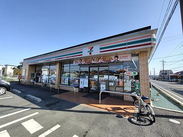 セブンイレブン加須久下南店（約700m）