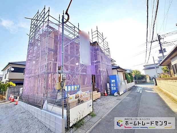 【前面道路含む現地写真】閑静な住宅街は落ち着いた新生活を送るのにぴったりです♪ これだけではない魅力が、現地できっと見つかる!お問合せをお待ちしております。お問い合わせ・資料のご請求などもお気軽にどうぞ。