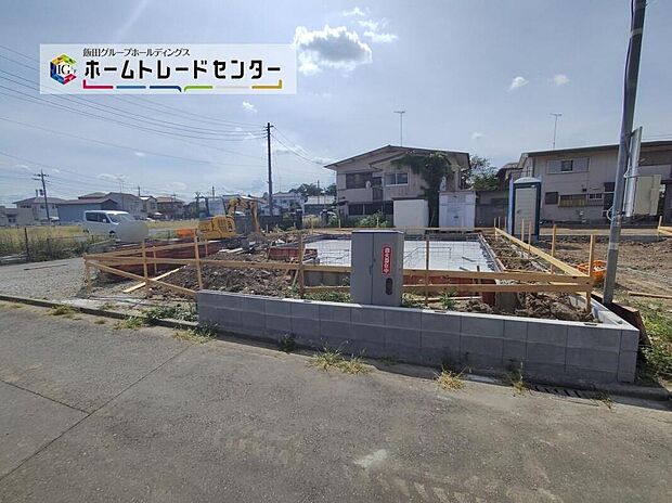 【現地写真】お気軽にホームトレードセンターまでお問い合わせください。 閑静な街並みの分譲地を是非現地にてご覧ください。 近隣の物件も併せてご紹介することも可能です。