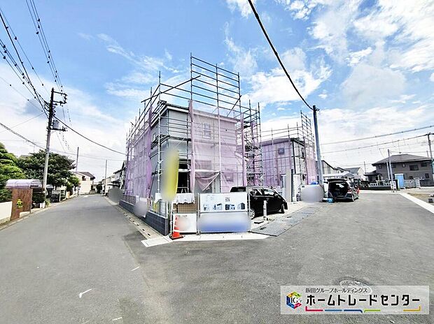 【前面道路含む現地写真】ご予約をいただければ、もちろん平日や夜間でもご案内は可能です。決まったお時間では中々身動きが取れないお客様も多いかと思います。お気軽にお申し出ください♪