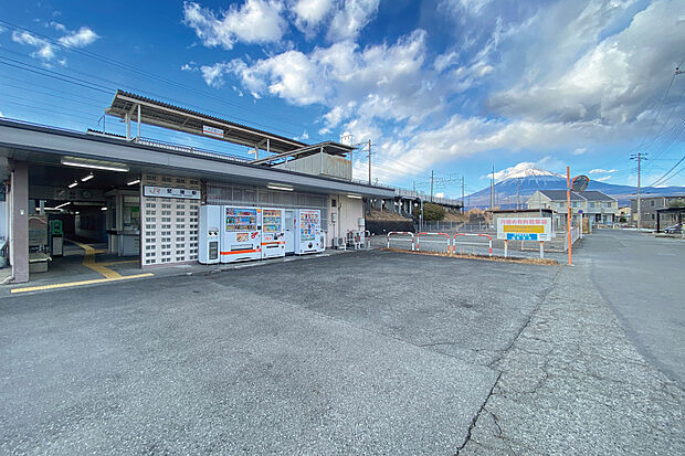 JR身延線竪堀駅（約342m）