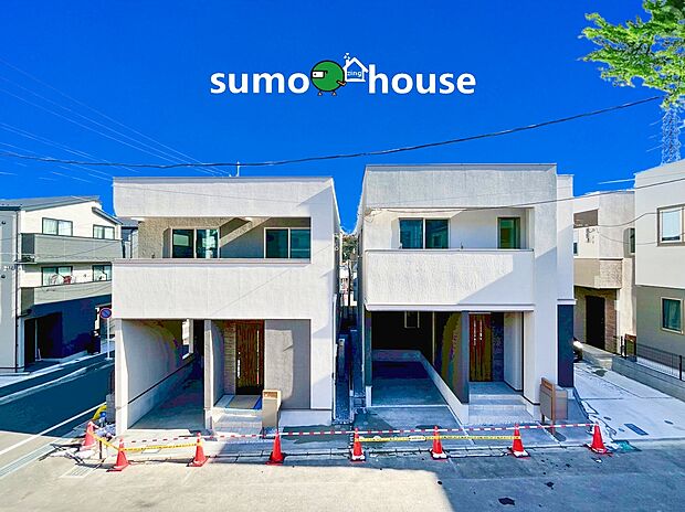 【洗練されたデザイン】まるで一枚の絵画のように、建築そのものが芸術となる住まい。最高峰のデザイナーズ住宅は、素材・空間・光の三位一体によって生み出される静謐と力強さを併せ持つ存在です。