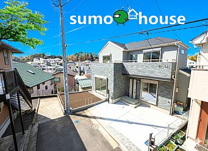 洗練されたデザインの地震に強い家