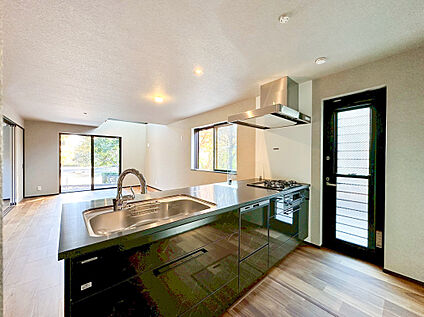 類似仕様内観施工例（キッチン）