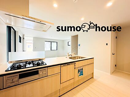 フルオープンタイプのシステムキッチ
